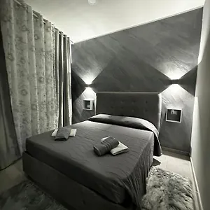 Urban House , Catania Italia